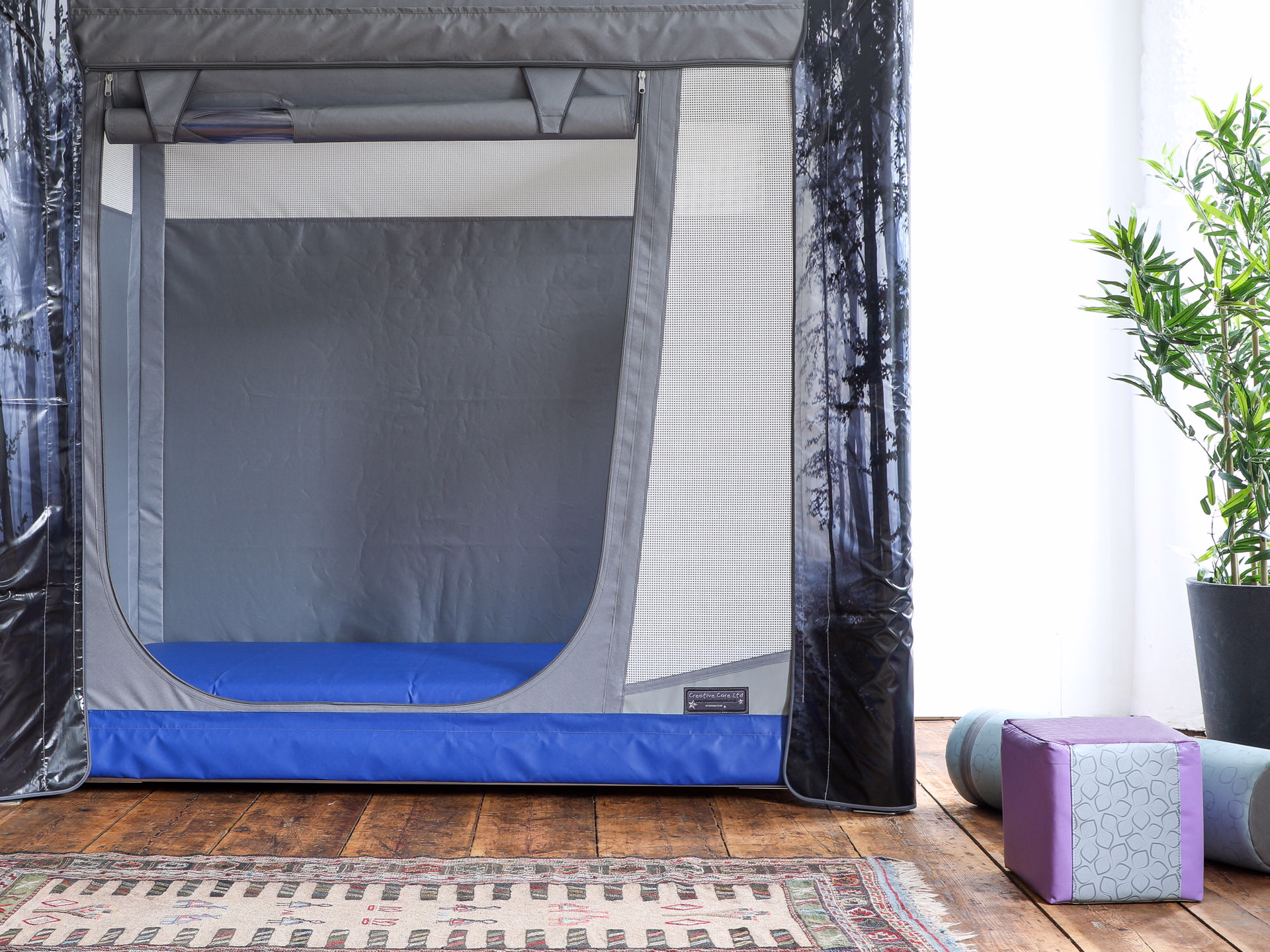 Safe and Sound Pod with Black Finish